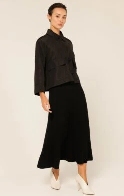 CHEVRON KNIT FLARED SKIRT IN BLACK -Clothing Discounts Shop BUTTONUPCROPJACKETINBLACKWITHCHEVRONKNITFLAREDSKIRTINBLACK 13 MIASKW25