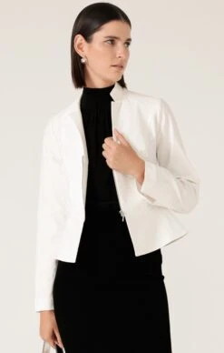 FRONT ZIP PEPLUM JACKET IN WHITE 13 FRONT ZIP PEPLUM JACKET IN WHITE -Clothing Discounts Shop FRONTZIPPEPLUMJACKETINWHITEWITHHIGHNECKTIETOPBLACKWITHPENCILSKIRTcrop2 MADIA25