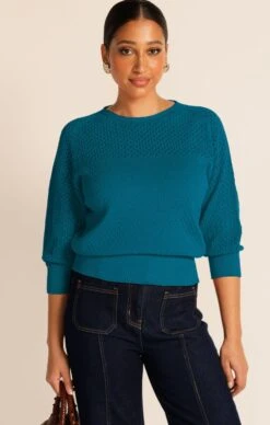 LONG SLEEVE RIPPLE KNIT TOP IN CERULEAN BLUE