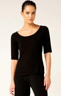 3/4 SLEEVE TOP IN BLACK