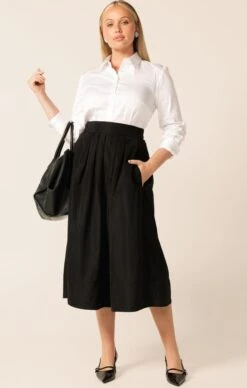 CLASSIC SHIRT IN WHITE 14 CLASSIC SHIRT IN WHITE -Clothing Discounts Shop LR A LINESKIRTINBLACKWITHCLASSICWHITESHIRTCURVE21 BLC25