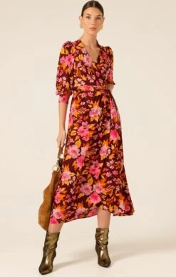 AUTUMN LEAF WRAP DRESS -Clothing Discounts Shop LR AUTUMNLEAFWRAPDRESSINRUBYPINKORANGE45 BELMAA25