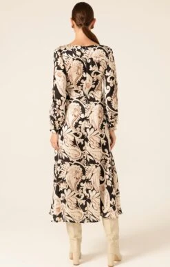 CHARMING COURTYARD DRESS -Clothing Discounts Shop LR CHARMINGCOURTYARDDRESSINBLACKCREAMPAISLEY2 BELMAA25