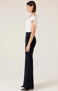 CLASSIC TROUSER IN NAVY -Clothing Discounts Shop LR CLASSICTROUSERINNAVYWITHANALIATOPINWHITE92 MADIA25