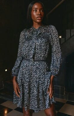 CONFETTI MOON MINI DRESS -Clothing Discounts Shop LR CONFETTIMOONMINIDRESSCAMPAIGN25179 IZAAC25