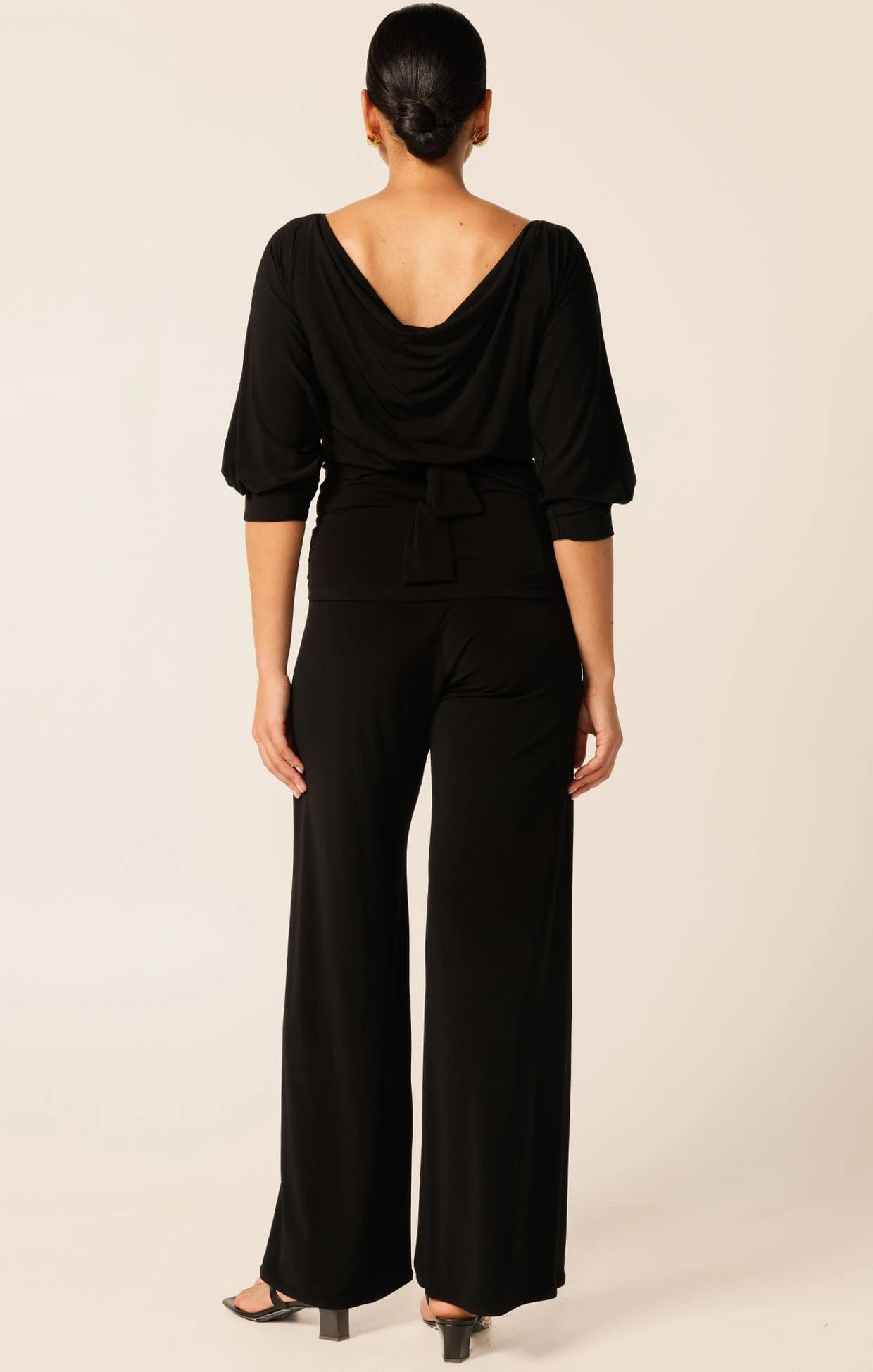 COWL TIE DRAPE TOP IN BLACK 9 COWL TIE DRAPE TOP IN BLACK - Image 7
