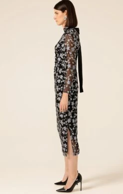 DELICATE DOMAIN DRESS -Clothing Discounts Shop LR DELICATEDOMAINDRESSINPERIWINKLEBLACKFLOWER9 MADIA25