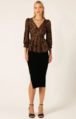 PENCIL SKIRT IN BLACK