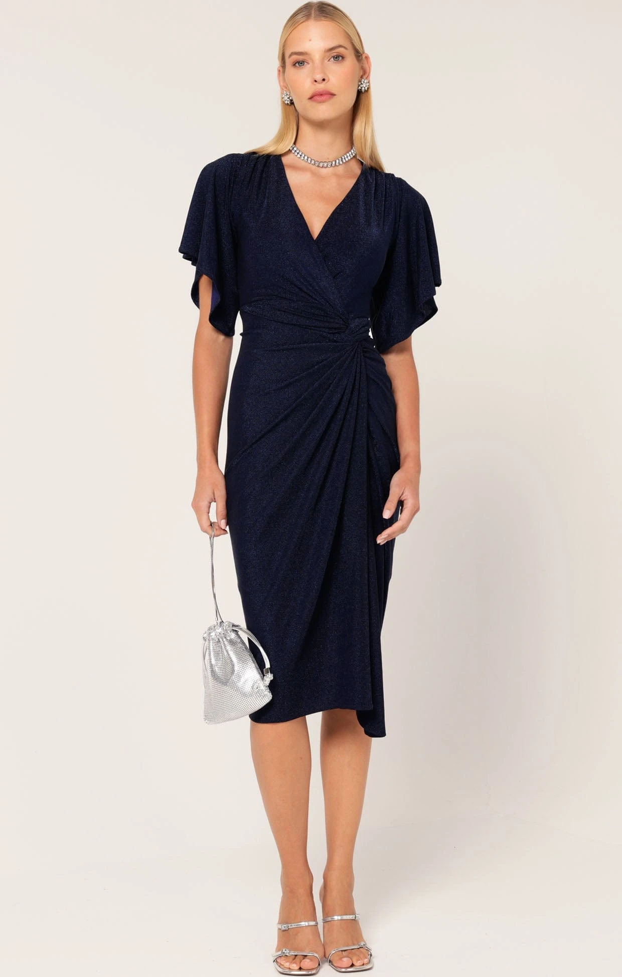 THE EMPORIUM DRESS IN NAVY 7 THE EMPORIUM DRESS IN NAVY - Image 5