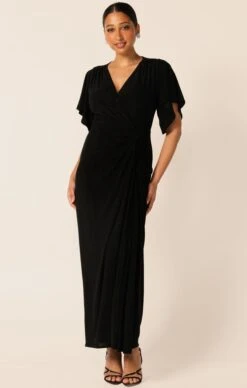 THE EMPORIUM MAXI DRESS IN BLACK 13 THE EMPORIUM MAXI DRESS IN BLACK -Clothing Discounts Shop LR EMPORIUMMAXIDRESSINBLACKCURVE22 TERRILC25