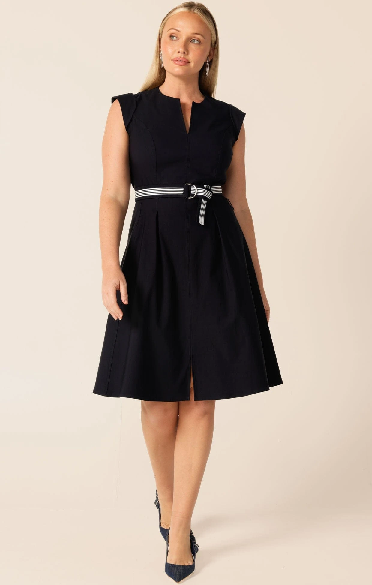 FIT AND FLARE DRESS 3 FIT AND FLARE DRESS