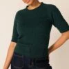 SHORT SLEEVE GROVE KNIT TOP IN FOREST -Clothing Discounts Shop LR FORESTGREENKNITWITHFARRAHJEANININDIGOCURVE16 TERRILC25