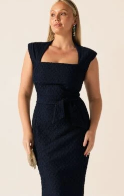 GALA ROYALE GOWN IN NAVY -Clothing Discounts Shop LR GALAROYALEDRESSINNAVYCURVE65 BLC25