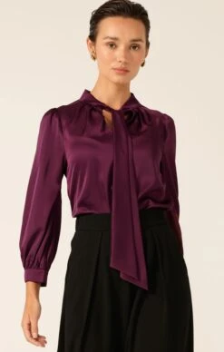 HATCHIE BLOUSE IN BLACK CHERRY