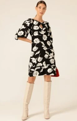 HIDEAWAY GROVE SHIFT