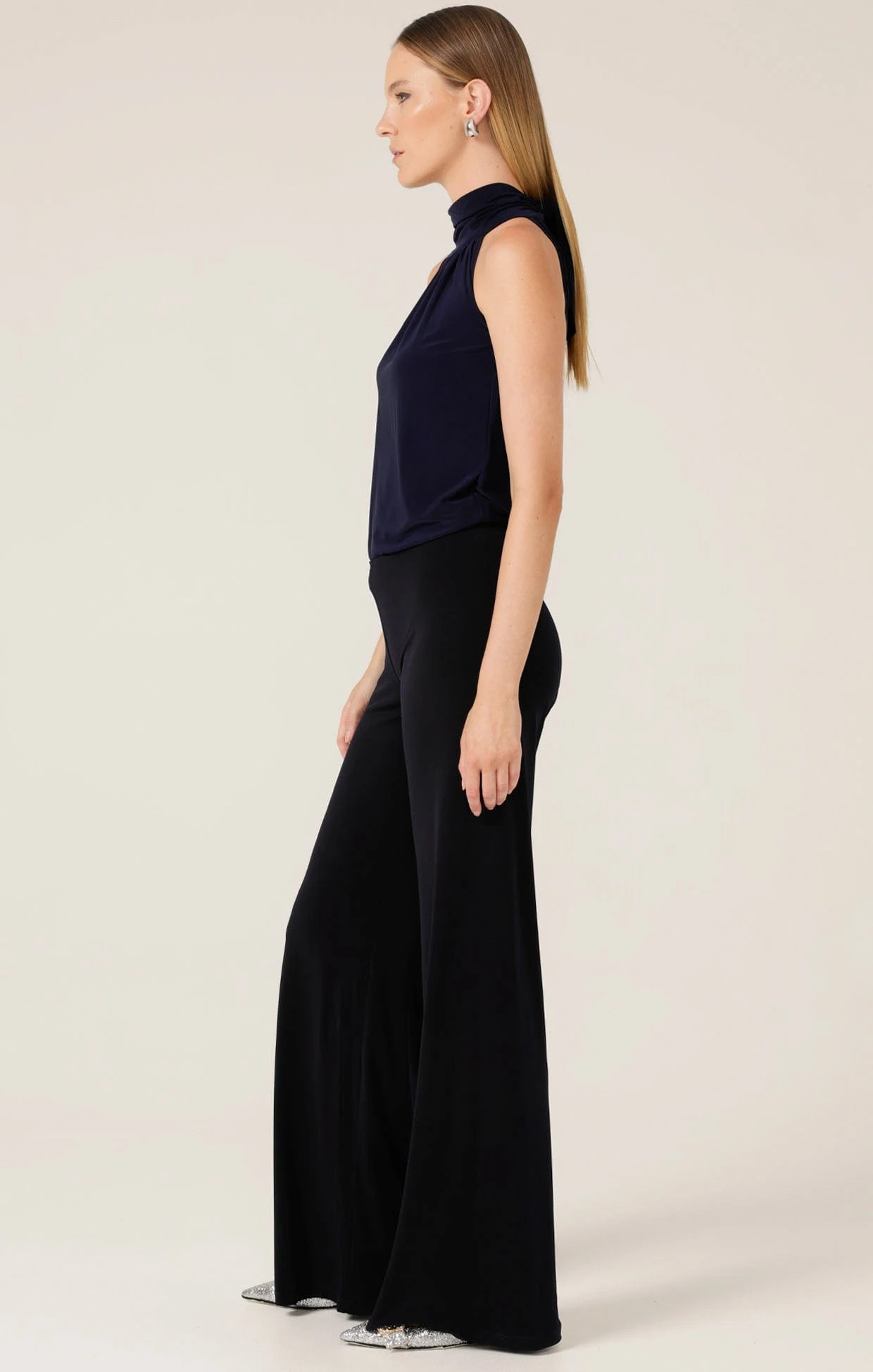 SEAMLESS PANT IN NAVY 9 SEAMLESS PANT IN NAVY - Image 7