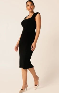 IRIS CAP SLEEVE DRESS IN BLACK 16 IRIS CAP SLEEVE DRESS IN BLACK -Clothing Discounts Shop LR IRISCAPSLEEVEDRESSINBLACKCURVE29 TERRILC25