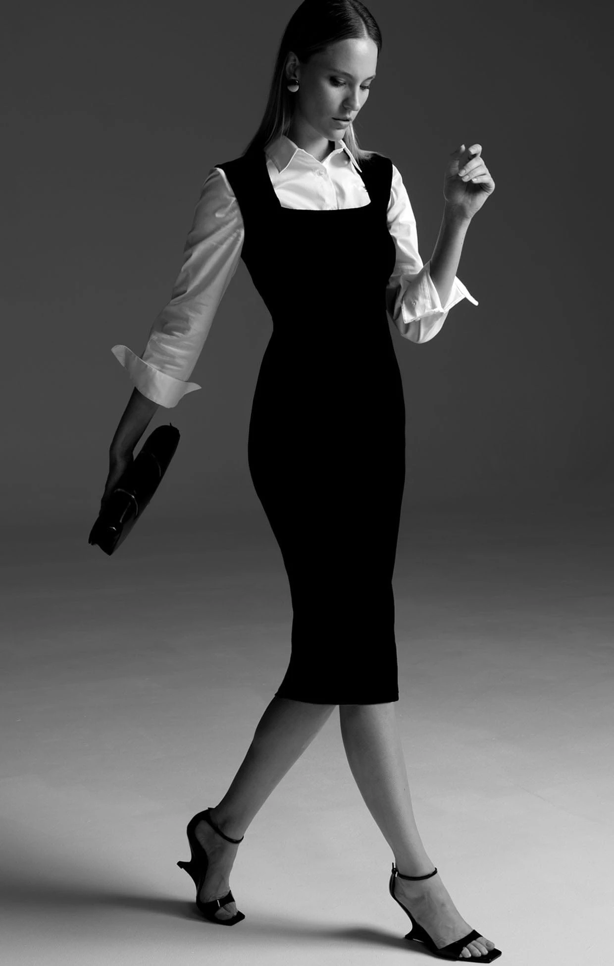 IRIS CAP SLEEVE DRESS IN BLACK 8 IRIS CAP SLEEVE DRESS IN BLACK - Image 6