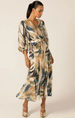 LA MER MIDI DRESS -Clothing Discounts Shop LR LAMERDRESSINNAVYSANDGOLDABSTRACT6 NINAS25