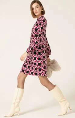 LEGACY SHIFT DRESS -Clothing Discounts Shop LR LEGACYSHIFTINMAGENTATANBLACKLINK9 LILYWSK25 c8f06604 dfb3 4979 8293 9785f38e25db