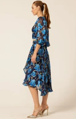 LINNEE WRAP MIDI DRESS 17 LINNEE WRAP MIDI DRESS -Clothing Discounts Shop LR LINNEEWRAPDRESSINBLUEGOLDFLORAL7 HAYSS25