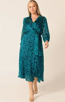LUSH LAGOON DRESS 13 LUSH LAGOON DRESS -Clothing Discounts Shop LR LUSHLAGOONDRESSINAQUANAVYCURVE15 BLC25