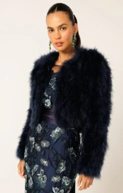 LUXE FEATHER JACKET IN NAVY 16 LUXE FEATHER JACKET IN NAVY -Clothing Discounts Shop LR LUXEFEATHERJACKETINNAVYWITHPORTALPALACEDRESSINBLACKNAVYFLOWER32 NINAS25