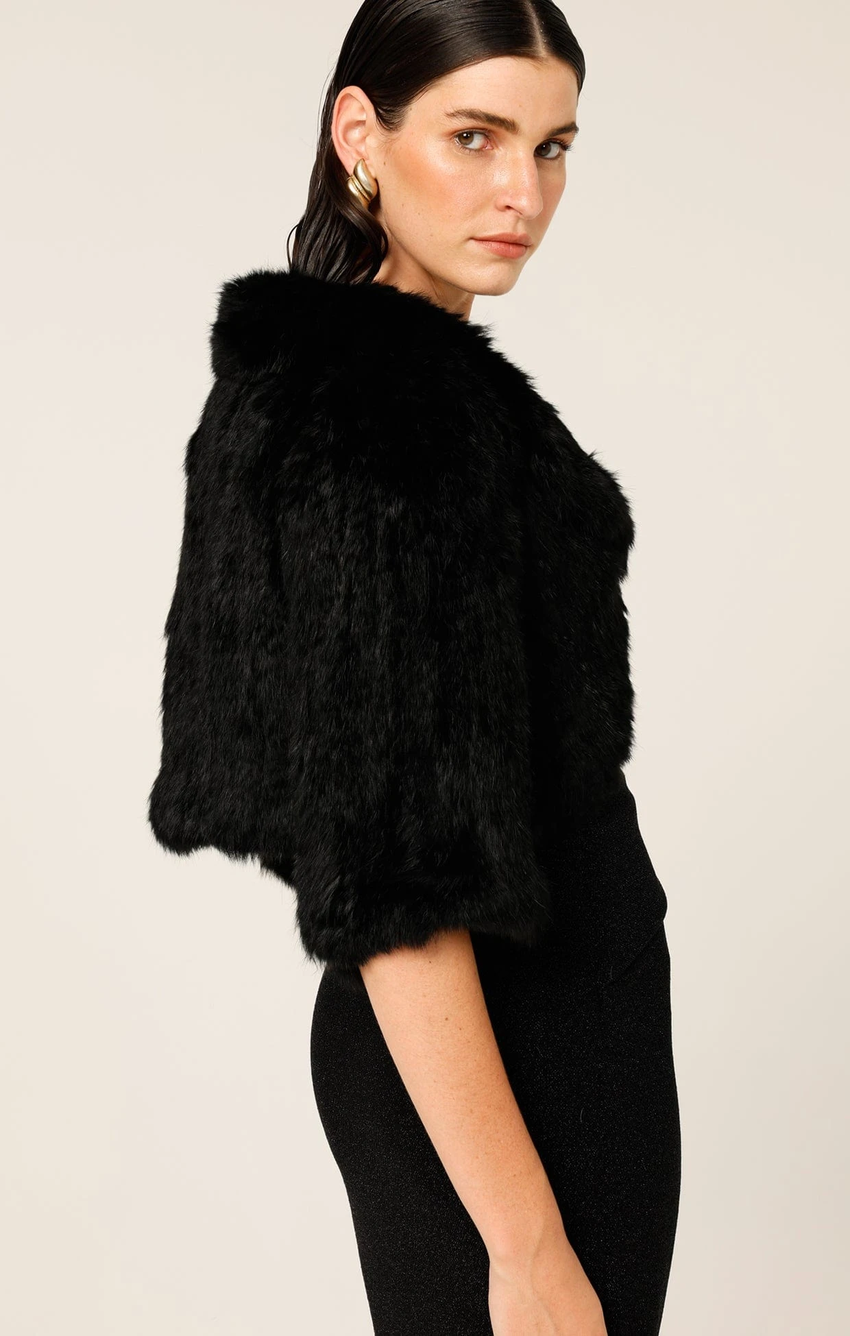 LUXE FUR BOLERO IN BLACK 6 LUXE FUR BOLERO IN BLACK - Image 4