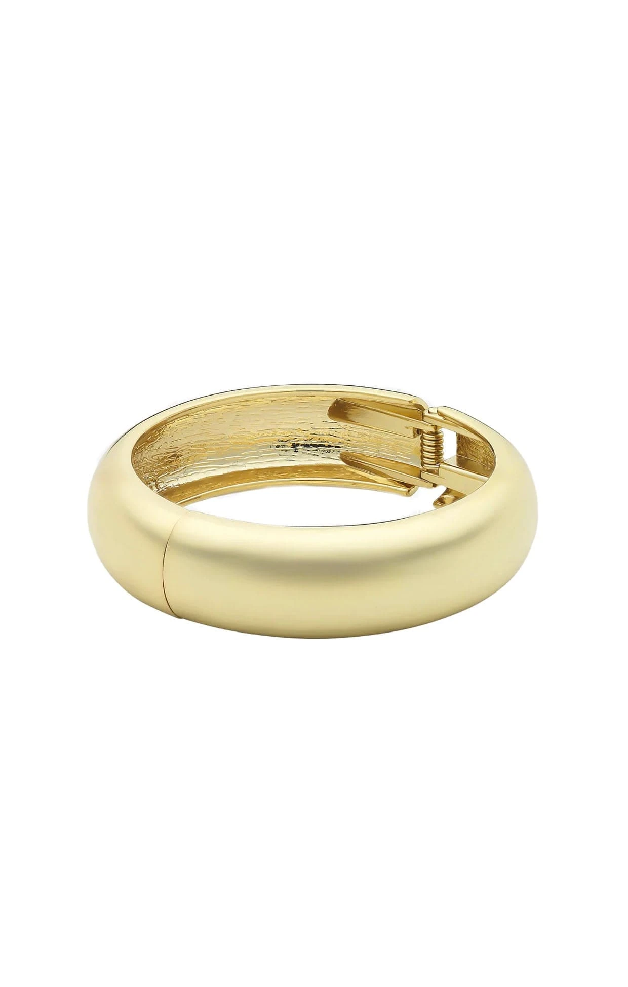 MAGGIE BANGLE IN GOLD 3 MAGGIE BANGLE IN GOLD