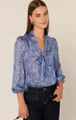 MOUNTAIN BLUE BIRD BLOUSE
