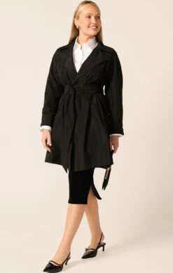 NOIR TRENCH 14 NOIR TRENCH -Clothing Discounts Shop LR NOIRTRENCHWITHPENCILSKIRTANDCLASSICWHITESHIRTCURVE8 BLC25