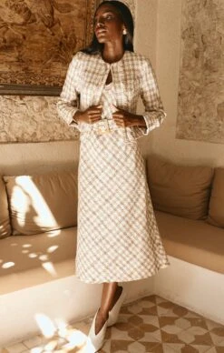 PETAL PATHWAY DRESS 14 PETAL PATHWAY DRESS -Clothing Discounts Shop LR PETALPATHWAYDRESSANDFAIRYNOOKJACKETCAMPAIGN2583 IZAAC25