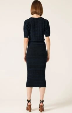 CHEVRON KNIT PENCIL SKIRT IN OCEAN BLACK 16 CHEVRON KNIT PENCIL SKIRT IN OCEAN BLACK -Clothing Discounts Shop LR PUFFSLEEVECHEVRONKNITTOPINOCEANBLACKWITHKNITPENCILSKIRTINOCEANBLACK7 LILYWSK25