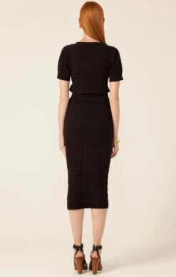 CHEVRON KNIT PENCIL SKIRT IN SANGRIA BLACK -Clothing Discounts Shop LR PUFFSLEEVECHEVRONKNITTOPINSANGRIAWITHCHEVRONKNITPENCILSKIRTINSANGRIA1 JULIASKC25