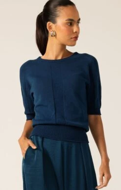 SHORT SLEEVE RAGLAN KNIT TOP