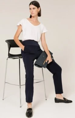 TAPERED LEG PANT IN NAVY -Clothing Discounts Shop LR TAPEREDLEGPANTINNAVYWITHANALIATOPINWHITE501 MADIA25