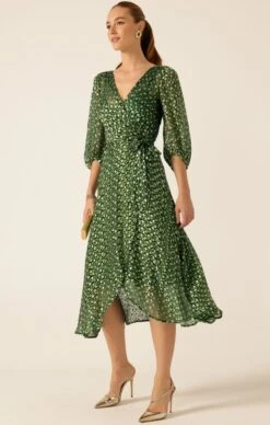 WONDERLAND MIDI WRAP DRESS IN EMERALD POPPY -Clothing Discounts Shop LR WONDERLANDWRAPMIDIDRESSINEMERALDPOPPY93 HAYSS25