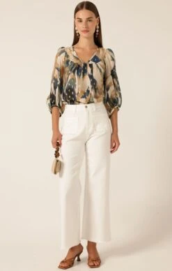 ZOEY BLOUSE 12 ZOEY BLOUSE -Clothing Discounts Shop LR ZOEYBLOUSEINNAVYSANDGOLDABSTRACTWITHGIGIJEANINWHITE20 ELIZAVETAS25