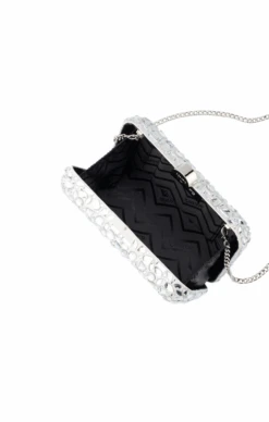 AVIVA CRYSTAL CLUTCH BAG IN SILVER 10 AVIVA CRYSTAL CLUTCH BAG IN SILVER -Clothing Discounts Shop aviva crystal clutch in silver bags 44317256777977