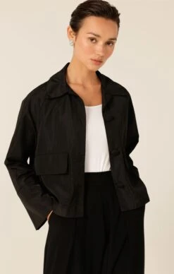 BUTTON UP CROPPED JACKET