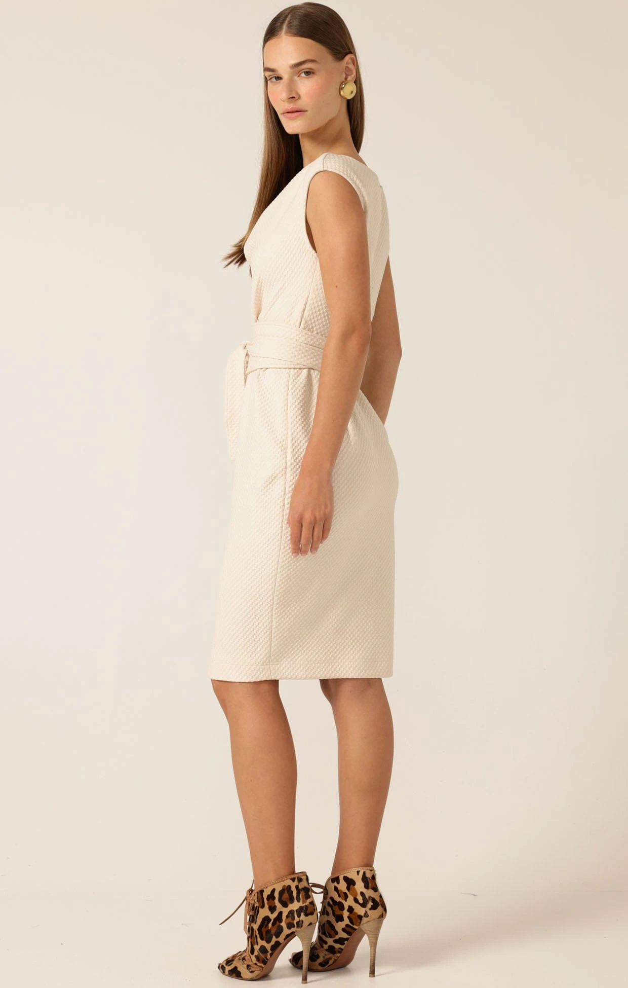 CHECKER COWL DRESS IN OATMEAL 9 CHECKER COWL DRESS IN OATMEAL - Image 7