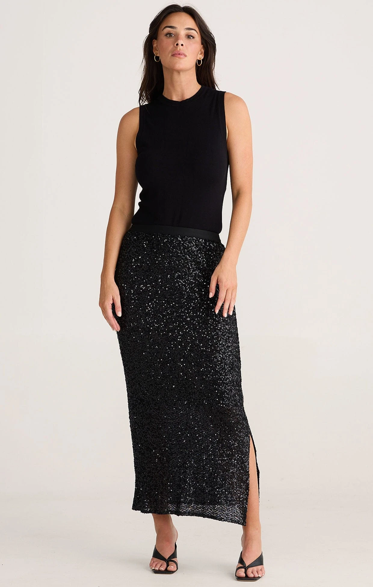 DAZZLE SKIRT IN BLACK SEQUIN 4 DAZZLE SKIRT IN BLACK SEQUIN - Image 2