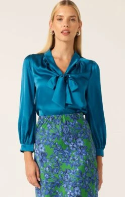 HATCHIE BLOUSE IN CERULEAN