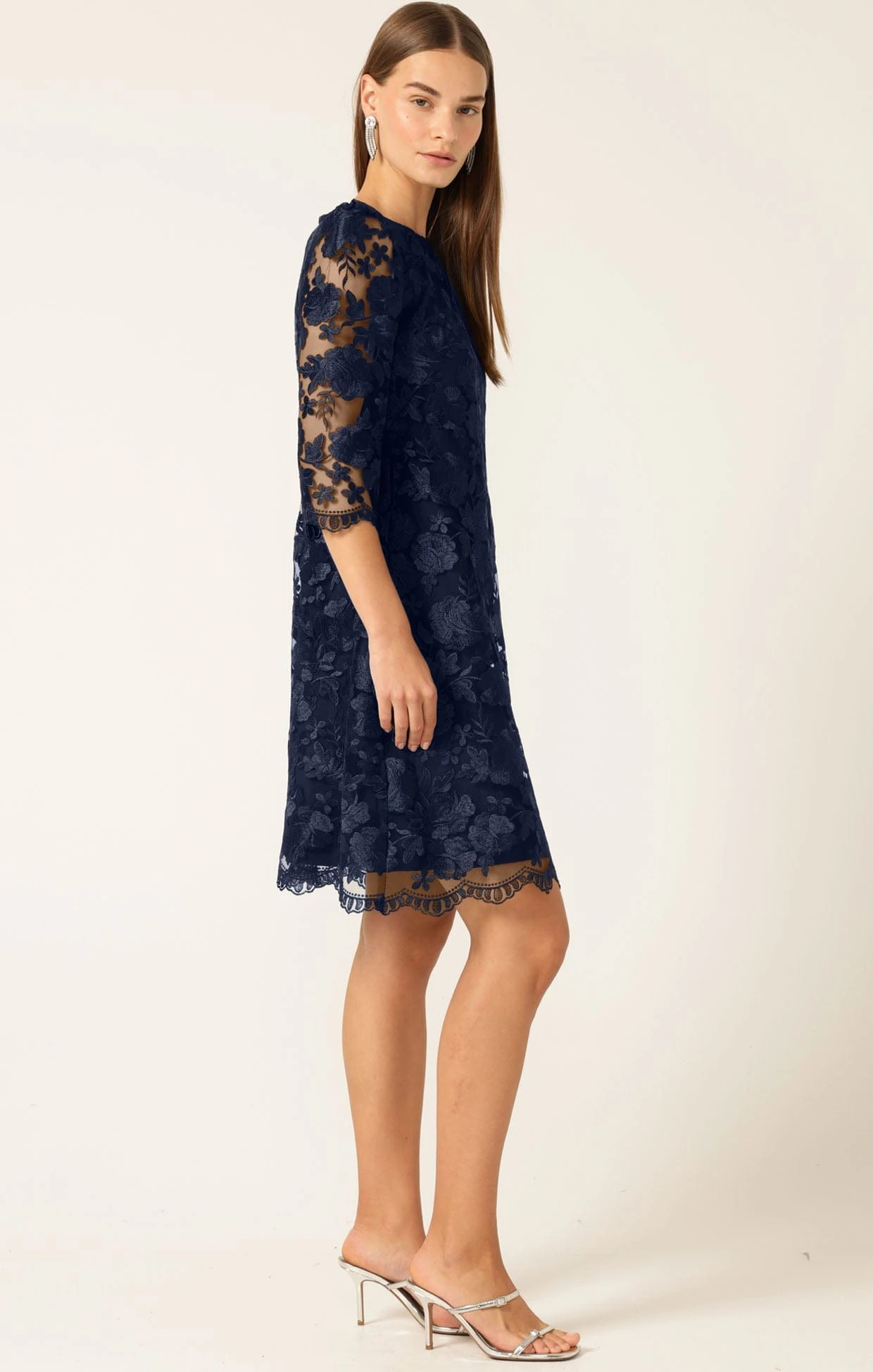 LAYLA SHIFT DRESS NAVY 6 LAYLA SHIFT DRESS NAVY - Image 4