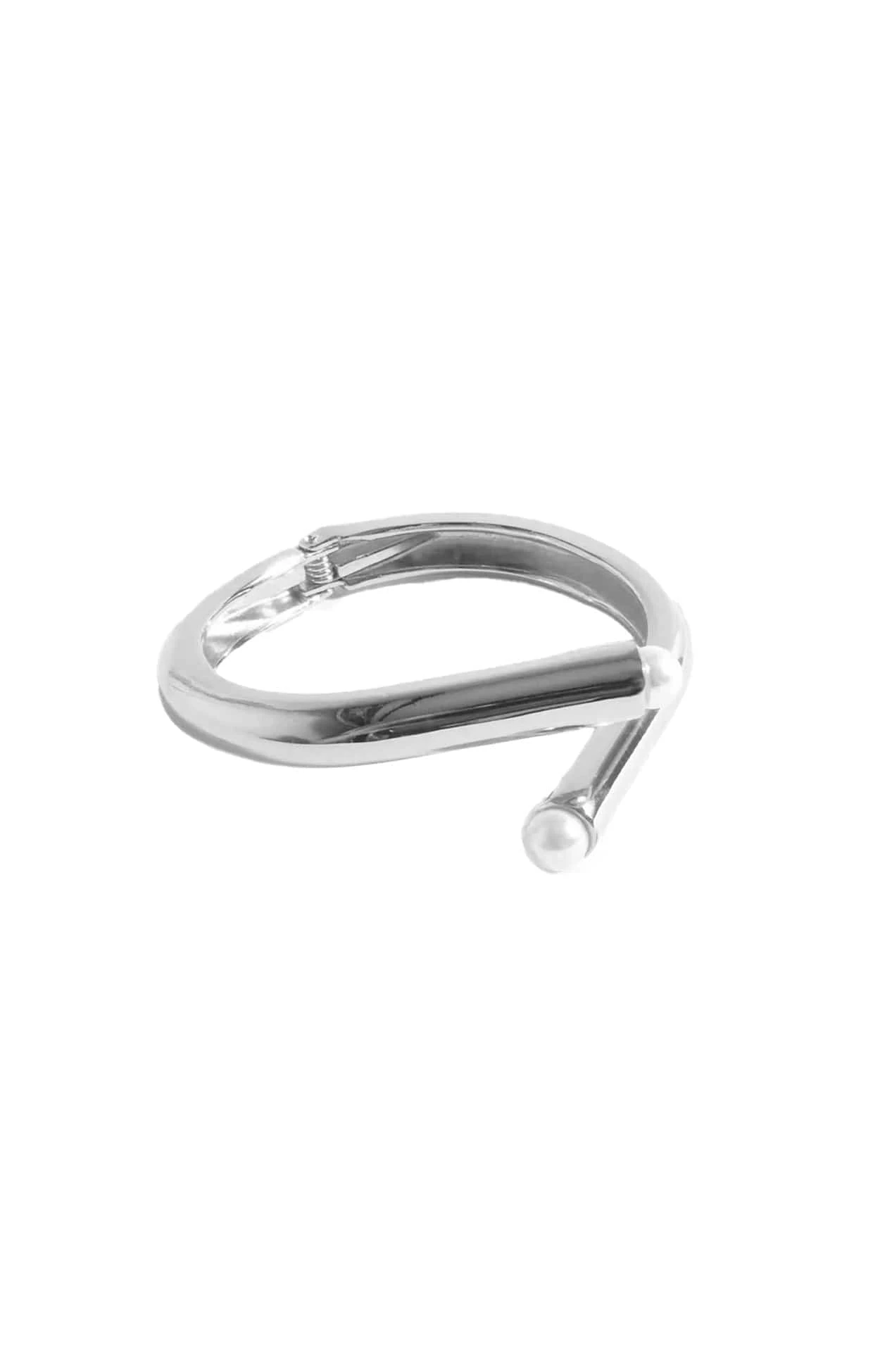 PEARL END BANGLE IN SILVER 3 PEARL END BANGLE IN SILVER