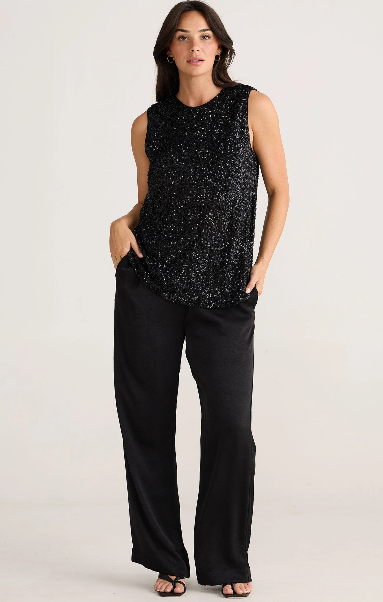 SHOW STOPPER TOP IN BLACK SEQUIN 4 SHOW STOPPER TOP IN BLACK SEQUIN - Image 2