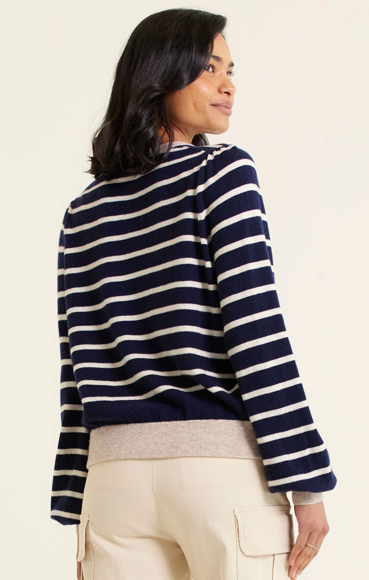 CASHMERE BLEND STRIPE KNIT IN NAVY 7 CASHMERE BLEND STRIPE KNIT IN NAVY - Image 5