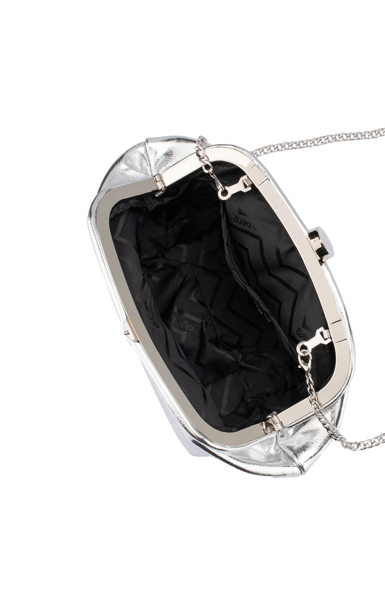 TALLY METALLIC CLUTCH IN SILVER 6 TALLY METALLIC CLUTCH IN SILVER - Image 4